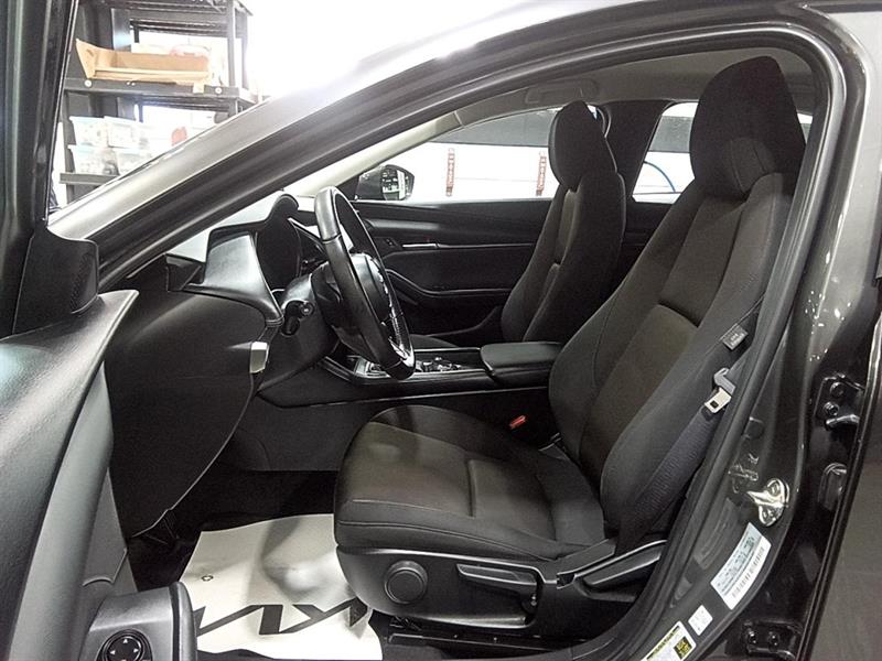mazda Mazda3 2025 - 21