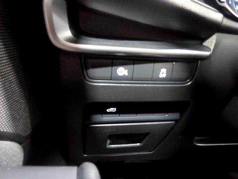 mazda Mazda3 2025 - 26