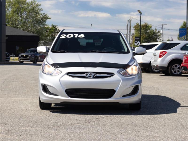 hyundai Accent 2016 - 3