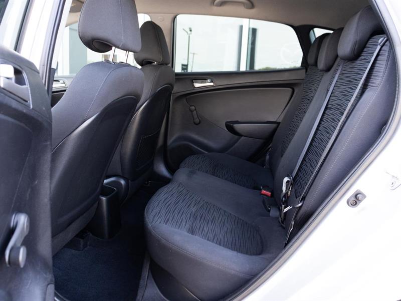 hyundai Accent 2016 - 18