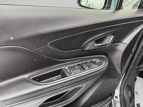buick Encore 2020 - 11