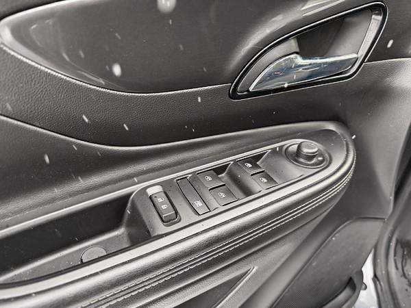 buick Encore 2020 - 12