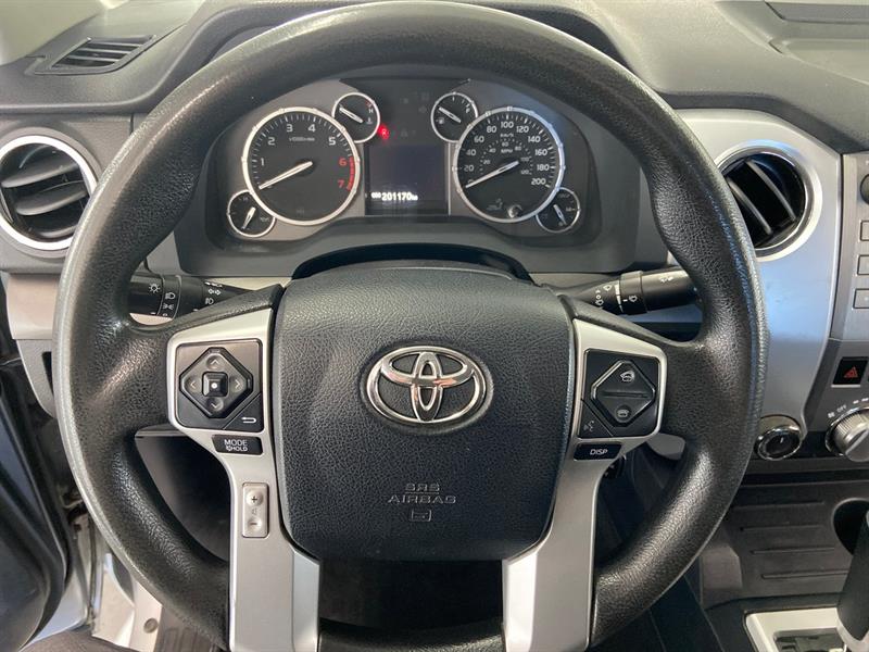 toyota Tundra 2016 - 32
