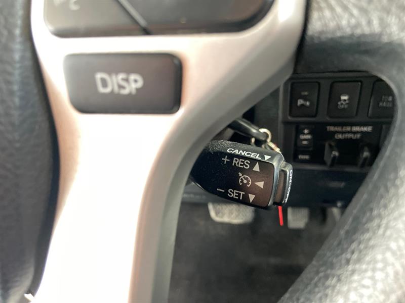 toyota Tundra 2016 - 34