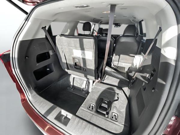 kia Carnival 2022 - 24
