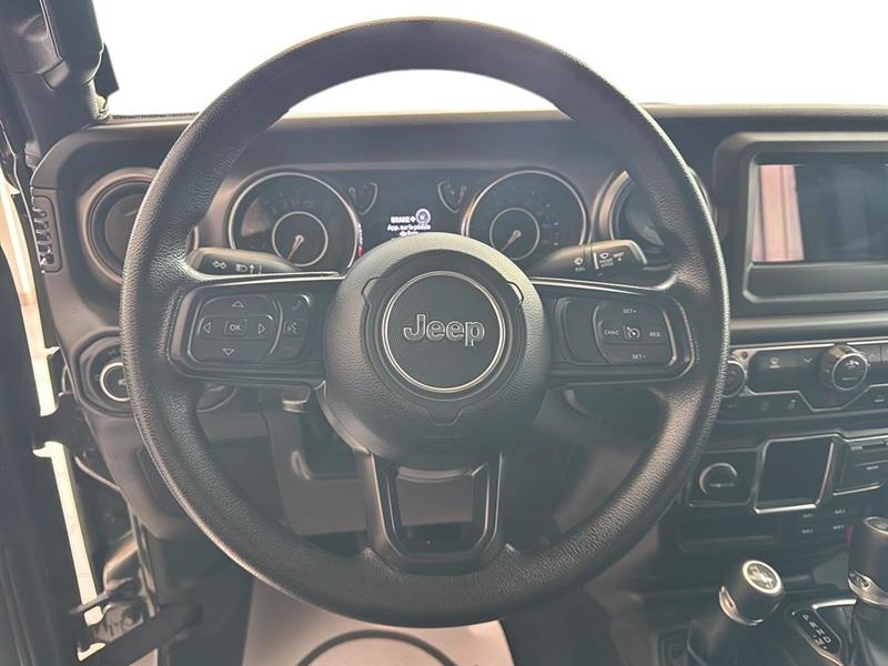 jeep Wrangler 2022 - 12