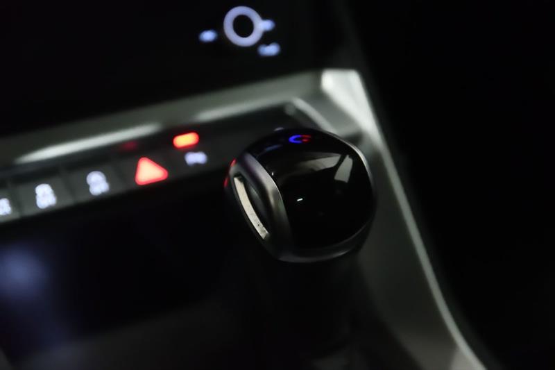 audi Q3 2021 - 25