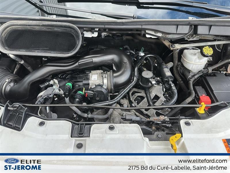 ford Transit fourgon utilitaire 2023 - 13