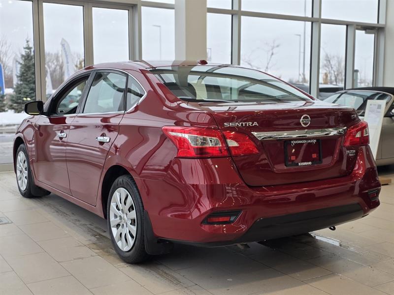 nissan Sentra 2019 - 5