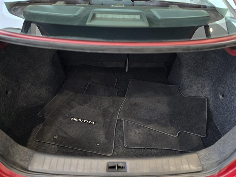 nissan Sentra 2019 - 8