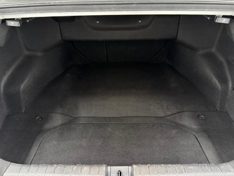 2020 Honda Clarity - Image 11