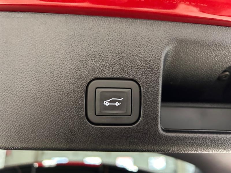 2025 Chevrolet Equinox - Image 17