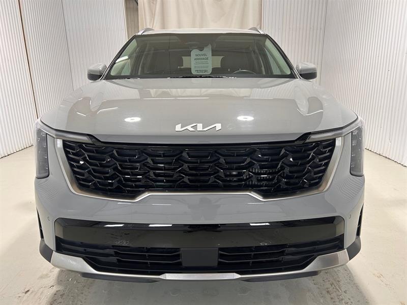 2025 Kia Sorento - Image 2
