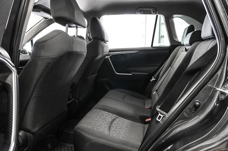 2023 Toyota RAV4 - Image 20
