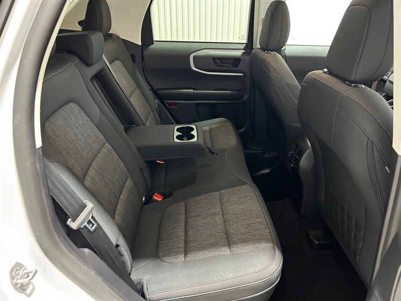 2023 Ford Bronco - Image 19