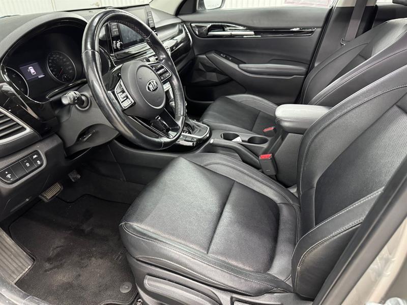 2021 Kia Seltos - Image 10