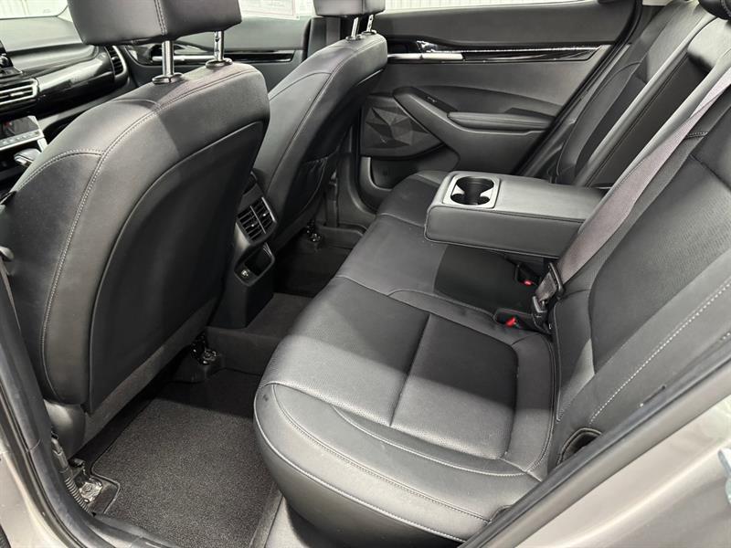 2021 Kia Seltos - Image 14