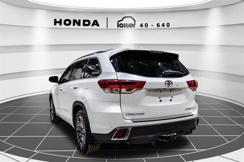 2017 Toyota Highlander - Image 5