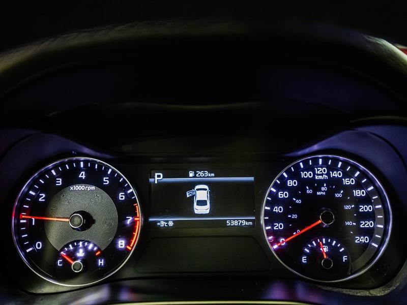 2023 Kia Forte - Image 22