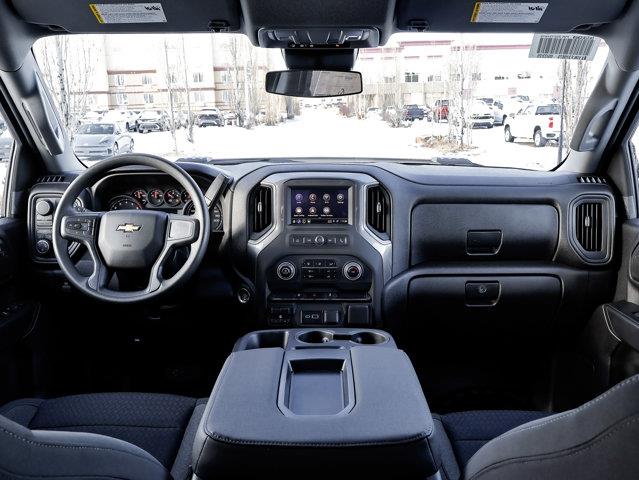 Chevrolet Silverado 3500HD 26