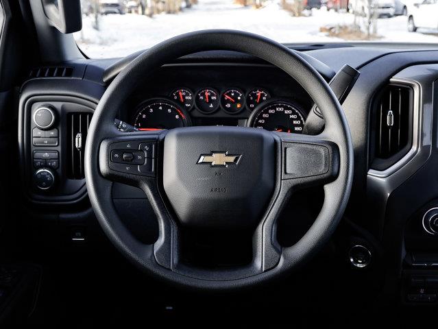 Chevrolet Silverado 3500HD 27