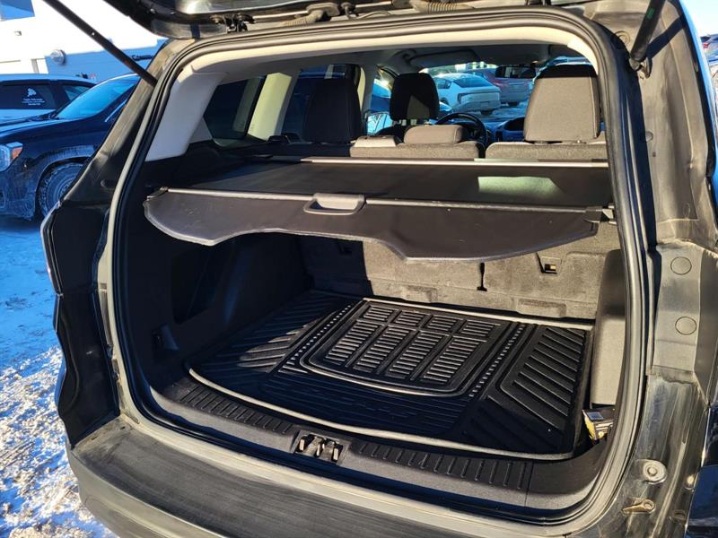 ford Escape 2017 - 22