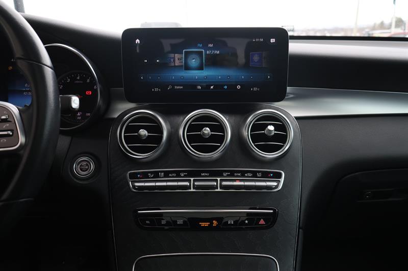 mercedes-benz GLC 2021 - 16