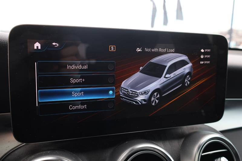 mercedes-benz GLC 2021 - 19