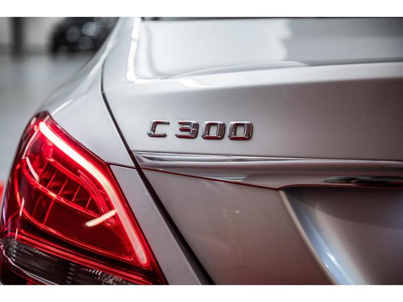 mercedes-benz C300 2016 - 8