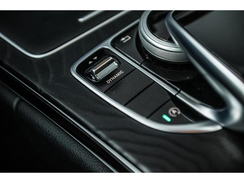 mercedes-benz C300 2016 - 23