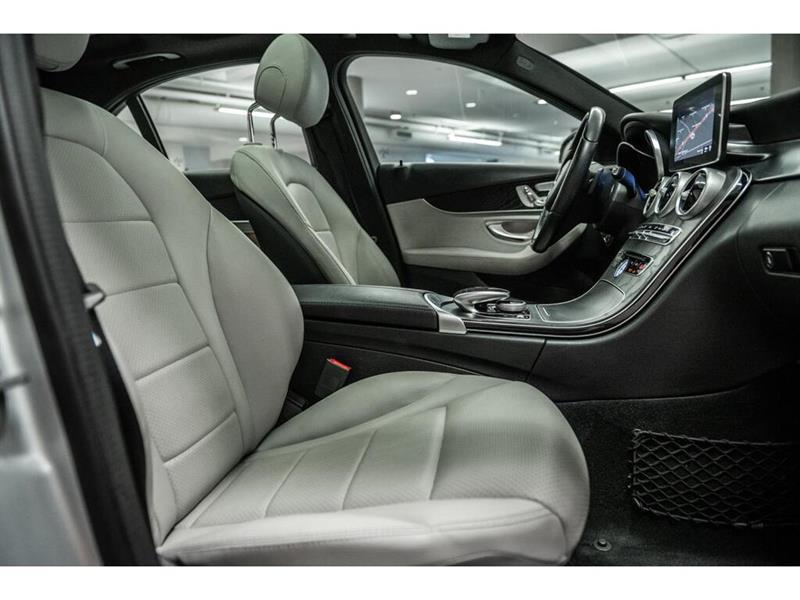 mercedes-benz C300 2016 - 29