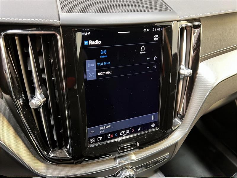 volvo XC60 2022 - 18