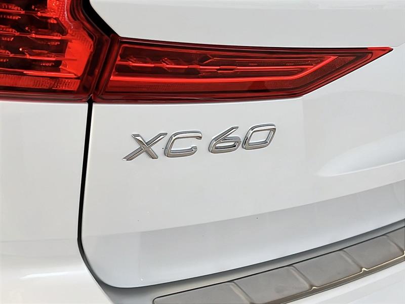 volvo XC60 2022 - 29