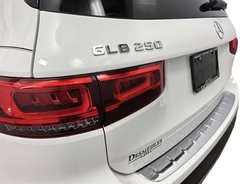 mercedes-benz GLB 2021 - 13
