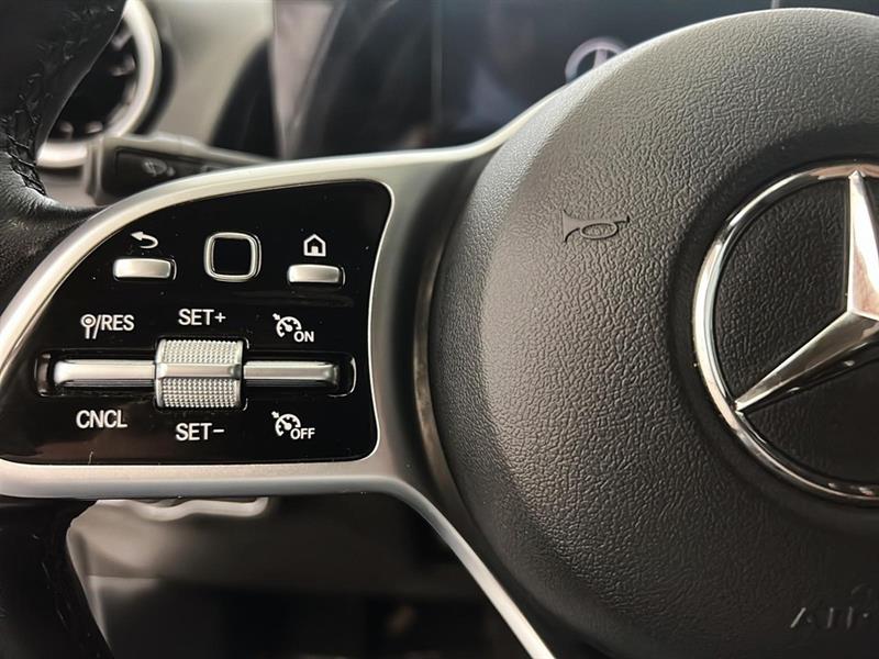 mercedes-benz GLB 2021 - 23