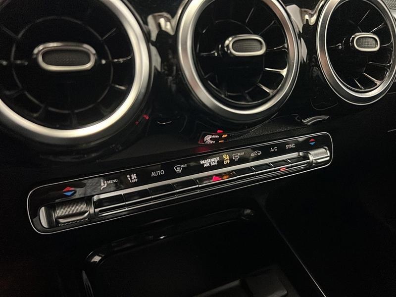 mercedes-benz GLB 2021 - 27