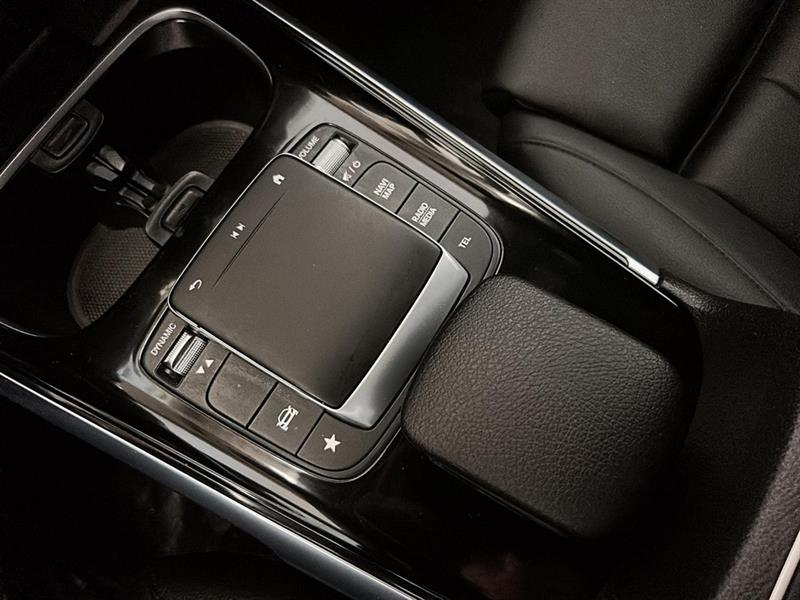 mercedes-benz GLB 2021 - 28