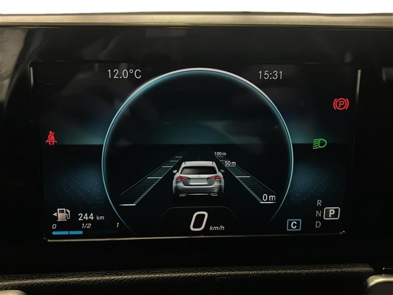 mercedes-benz GLB 2021 - 30