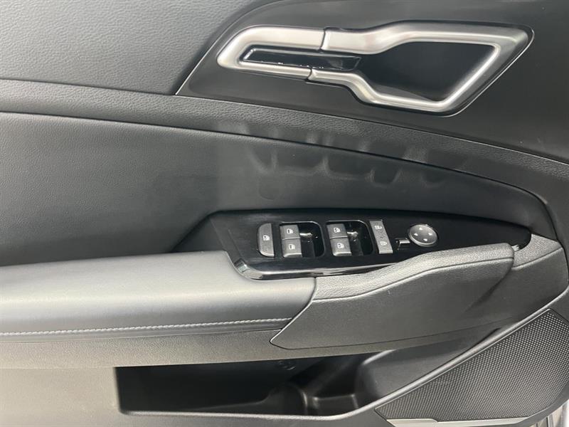 kia Sportage 2023 - 16