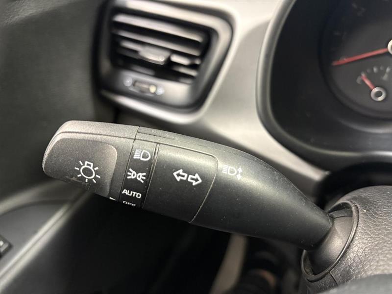 kia Rio5 2019 - 10