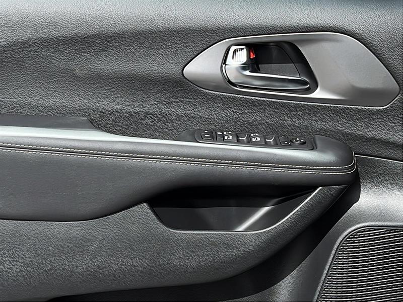 chrysler Grand Caravan 2026 - 28
