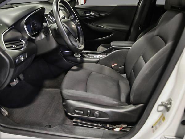 chevrolet Malibu 2018 - 13