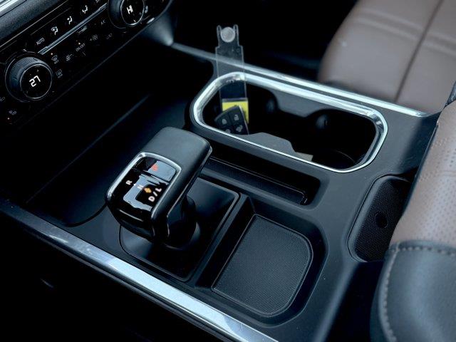 chevrolet Silverado 1500 2024 - 22