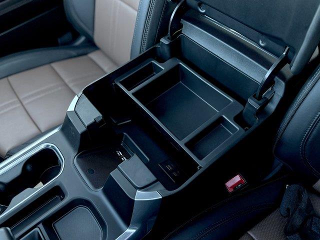 chevrolet Silverado 1500 2024 - 23