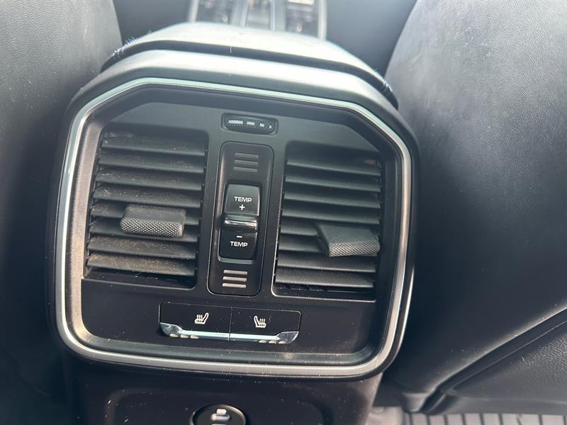 porsche Macan 2023 - 17