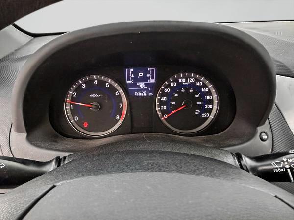 hyundai Accent 2017 - 18