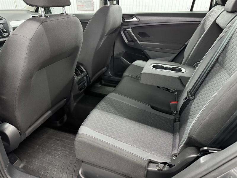 2021 Volkswagen Tiguan - Image 23