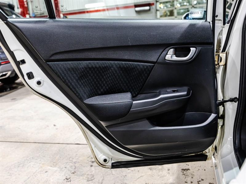 2015 Honda Civic - Image 13