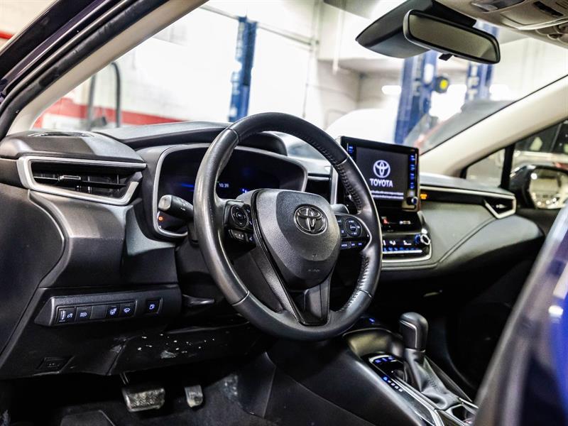 2022 Toyota Corolla - Image 20
