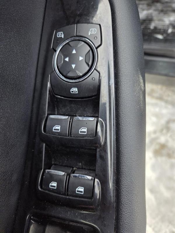 2020 Ford Edge - Image 17